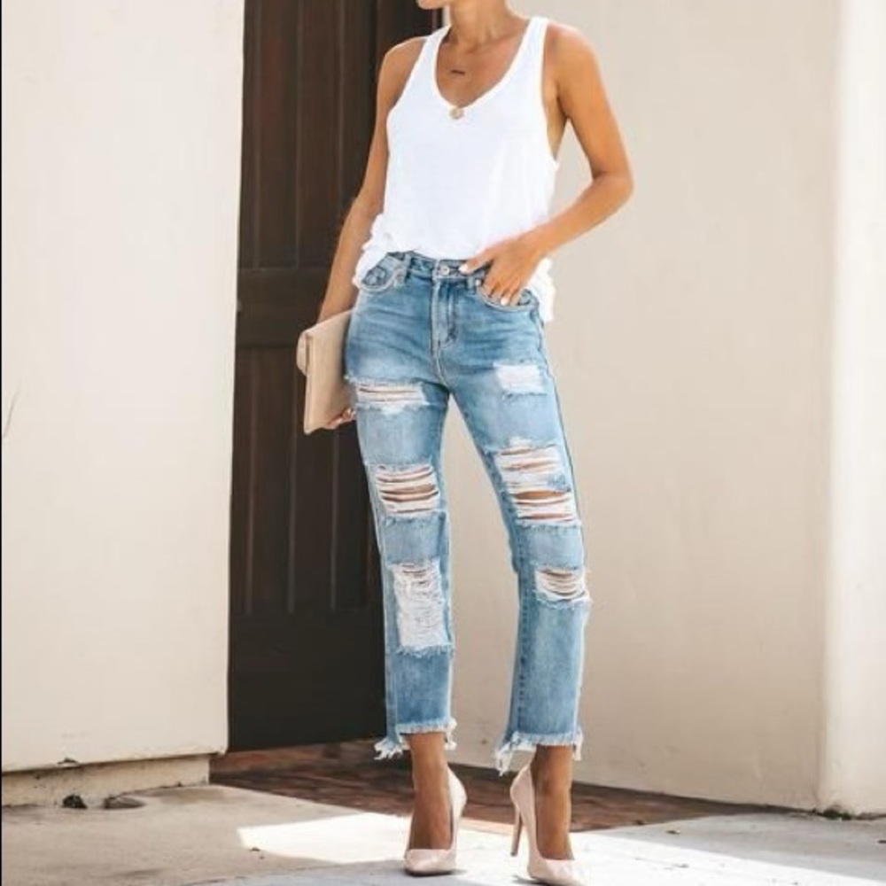Vici Distressed Jeans